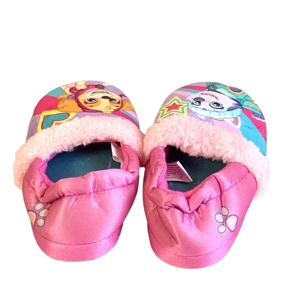 Girl’s Paw Patrol Slippers Sz 11/12